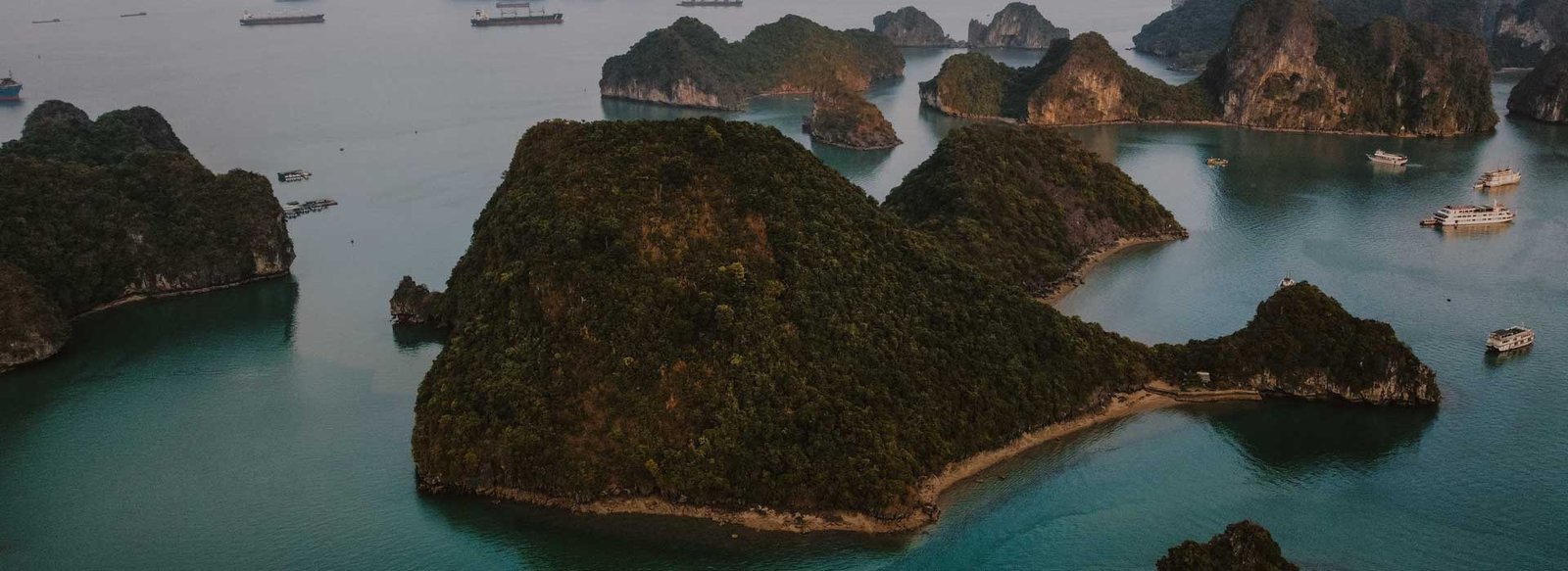 Fondo Ha Long Bay